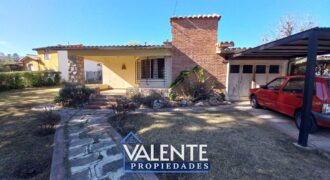 CHALET EN EXCELENTE UBICACION – VILLA GIARDINO