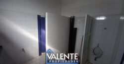 ESPECTACULAR SALON COMERCIAL EN PLANTA ALTA – LA FALDA