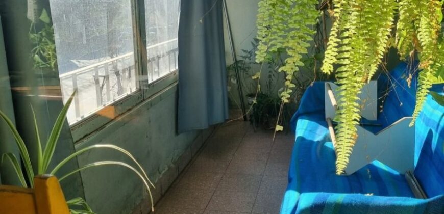 AMPLIO PISO EN PLANTA ALTA 132m2