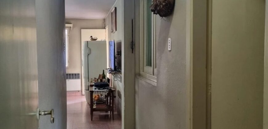 AMPLIO PISO EN PLANTA ALTA 132m2