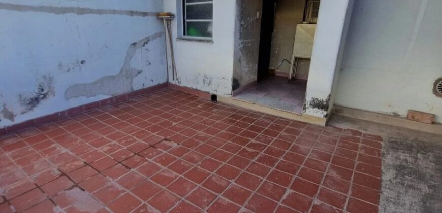 AMPLIO PISO EN PLANTA ALTA 132m2