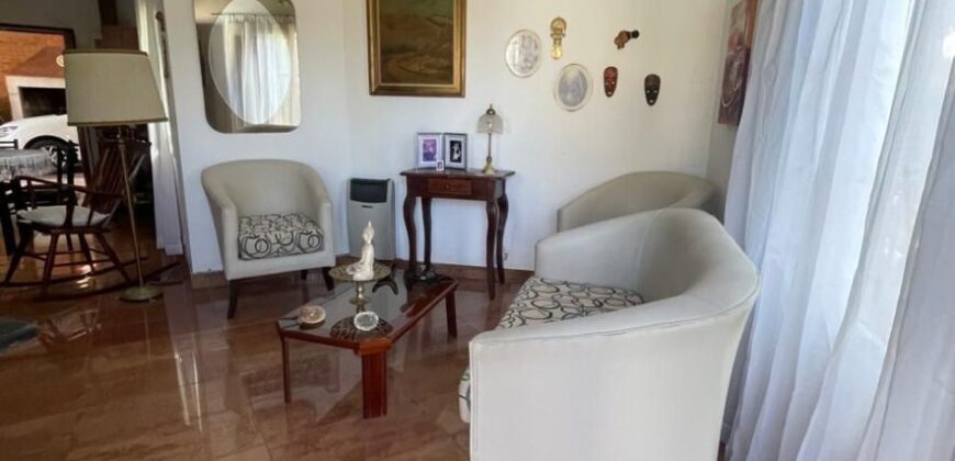 ENCANTADOR CHALET 3 DORMITORIOS