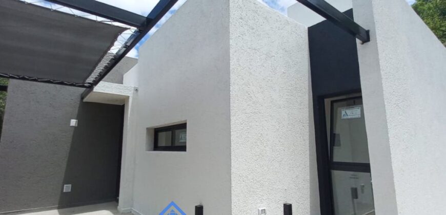 BELLA CASA MINIMALISTA A ESTRENAR