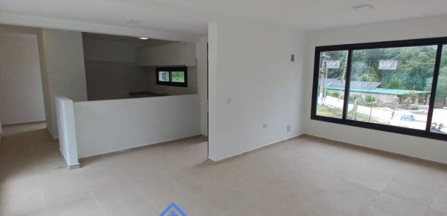BELLA CASA MINIMALISTA A ESTRENAR
