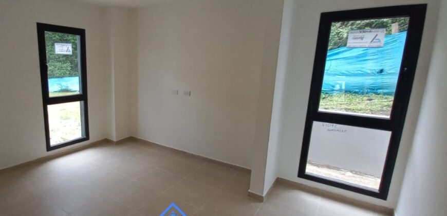 BELLA CASA MINIMALISTA A ESTRENAR