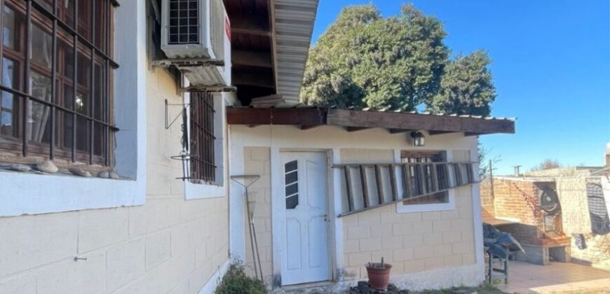 ENCANTADORA CASA ¡LISTA PARA HABITAR! – LA FALDA