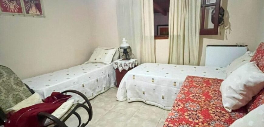 ENCANTADORA CASA ¡LISTA PARA HABITAR! – LA FALDA