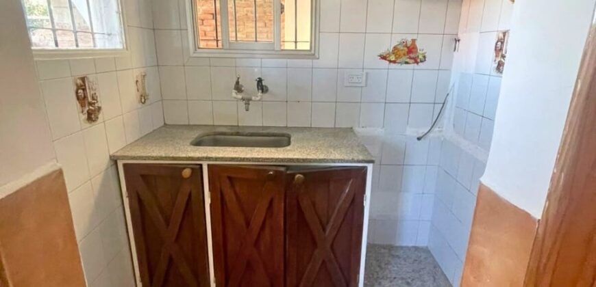 DEPARTAMENTO PLANTA BAJA – LA FALDA CENTRO