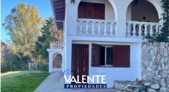 DEPARTAMENTO PLANTA BAJA – LA FALDA CENTRO