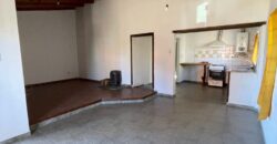 PINTORESCO CHALET DE LADRILLO VISTO – LA CUMBRE
