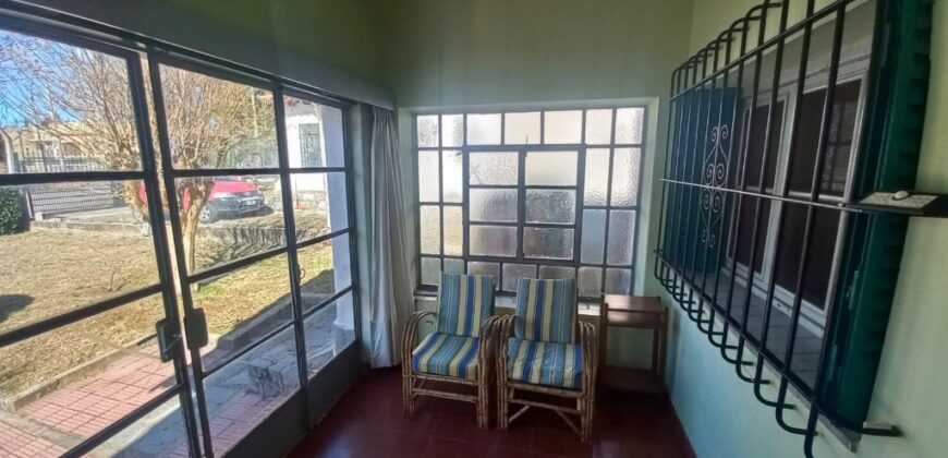 ÁMPLIO CHALET TRADICIONAL – VALLE HERMOSO