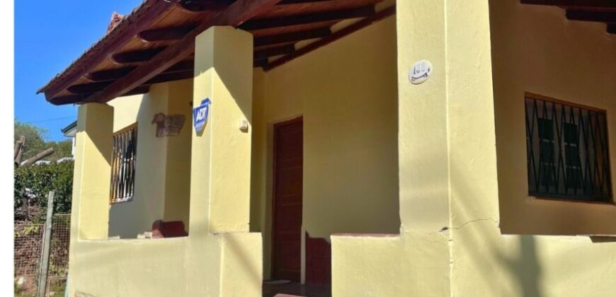 CHALET CON TRES DORMITORIOS – HUERTA GRANDE