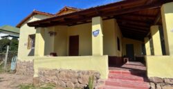 CHALET CON TRES DORMITORIOS – HUERTA GRANDE