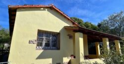 CHALET CON TRES DORMITORIOS – HUERTA GRANDE