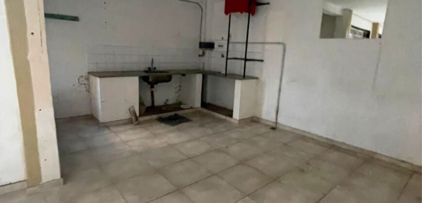 SALÓN COMERCIAL CÉNTRICO EN ALQUILER – LA FALDA