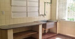 AMPLIO LOCAL COMERCIAL CÉNTRICO – VALLE HERMOSO