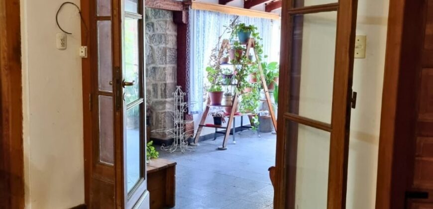 CHALET “EL DESCANSO” ESPECTACULAR CASA QUINTA DE ESTILO TRADICIONAL