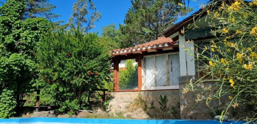 CHALET “EL DESCANSO” ESPECTACULAR CASA QUINTA DE ESTILO TRADICIONAL