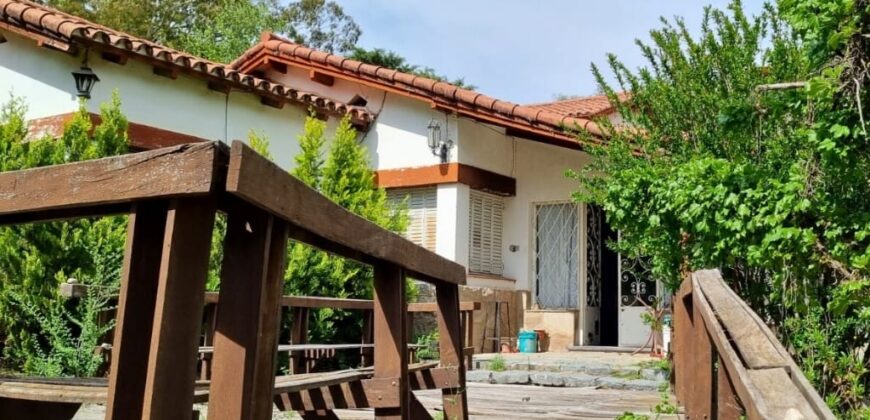 CHALET “EL DESCANSO” ESPECTACULAR CASA QUINTA DE ESTILO TRADICIONAL