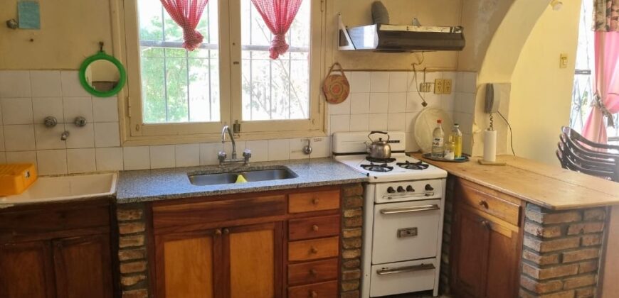 CHALET “EL DESCANSO” ESPECTACULAR CASA QUINTA DE ESTILO TRADICIONAL