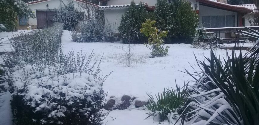 CHALET “EL DESCANSO” ESPECTACULAR CASA QUINTA DE ESTILO TRADICIONAL